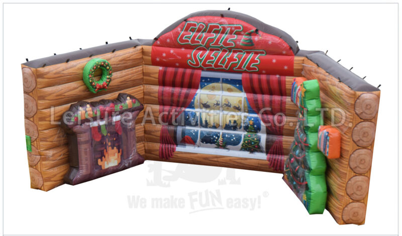elfie selfie station