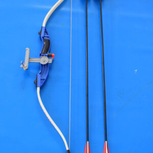 1 safety bow with 2 safety arrows
