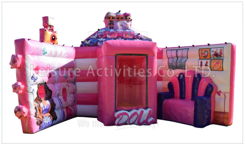 doll selfie station