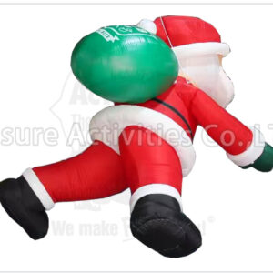 210d santa on the wall
