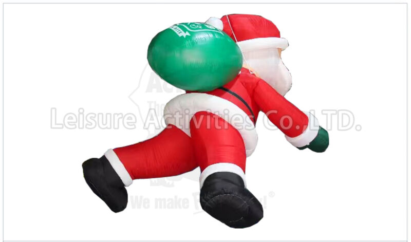 210d santa on the wall